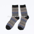 Calcetines de cachemira de toalla de invierno de estilo japonés, calcetines de lana para dormir cálidos para hombres, calcetines de vestir de lana